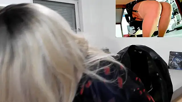 DYasmin69 online show from February 2025 10:04:02 PM