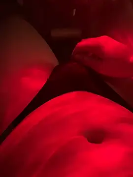 Snapshot of DiamondZar77038 chatting on December 2024 11:24:01 PM DiamondZar77038 online show from December 2024 11:24:01 PM