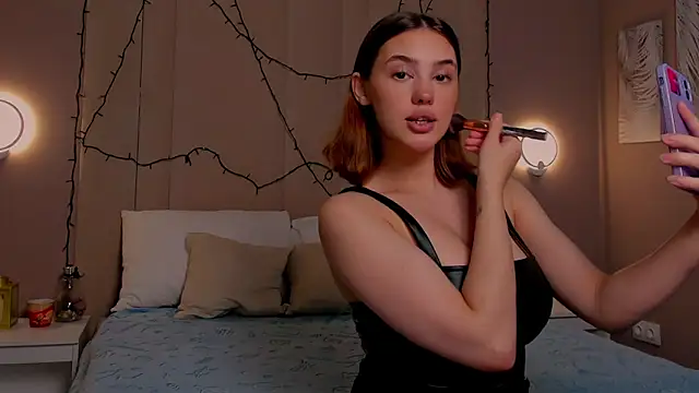 AngelicaKleee online show from September 2025 01:39:02 AM