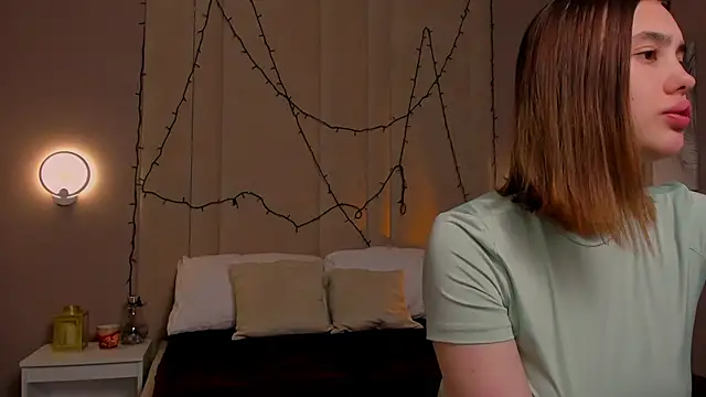 AngelicaKleee online show from October 2025 01:26:01 AM