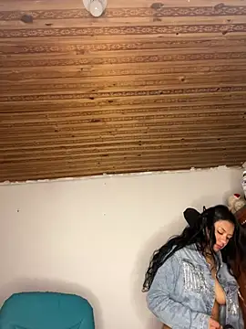 Snapshot of Charlotemonroe chatting on February 2025 06:19:01 AM Charlotemonroe online show from February 2025 06:19:01 AM