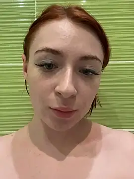 Snapshot of Cuteroxyfoxy chatting on February 2025 02:48:02 PM Cuteroxyfoxy online show from February 2025 02:48:02 PM