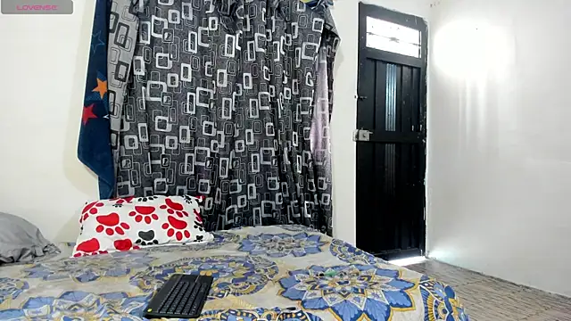 NaughtyBarbie19 online show from February 2025 07:30:01 PM