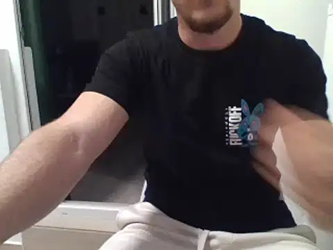 Snapshot of couplehot992 chatting on March 2025 07:38:01 PM couplehot992 online show from March 2025 07:38:01 PM