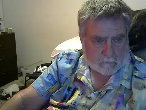 Snapshot of viejo_oso chatting on September 2025 02:23:01 AM viejo oso online show from September 2025 02:23:01 AM