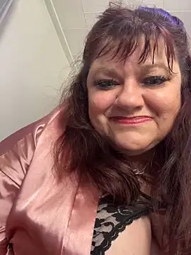 Snapshot of Luciouslouise72@xh chatting on September 2025 07:58:01 PM Luciouslouise72xh online show from September 2025 07:58:01 PM