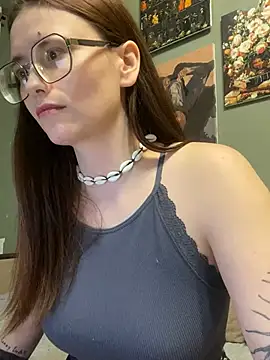 Sabrina shells online show from March 2025 04:40:02 PM