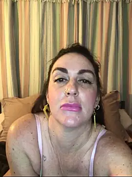 BELLAMORGANE1 online show from April 2026 12:36:02 PM