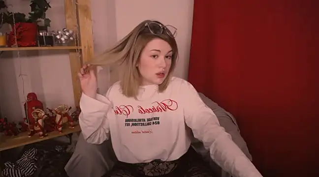 TessPleasure online show from January 2025 08:00:02 AM