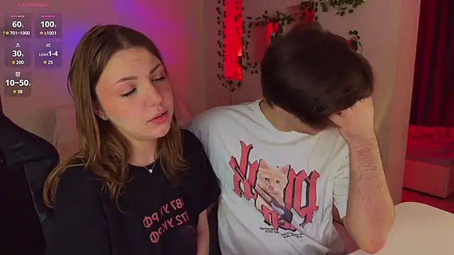 RobertAndLinela online show from March 2026 02:15:01 AM