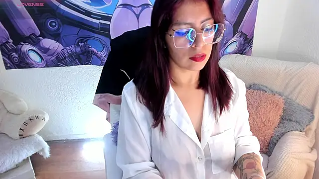 Irene Grey20 online show from October 2025 01:39:02 AM