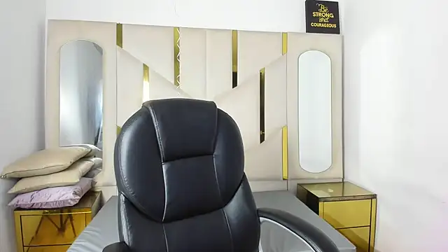 IsabellRodriguez18 online show from February 2026 04:29:02 AM