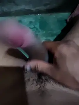 yaxom33 online show from April 2026 01:36:01 AM