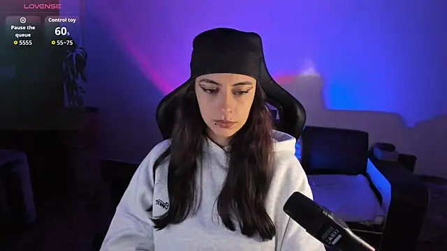 nala-saphir online show from December 2025 08:09:01 AM