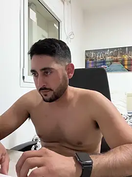 Snapshot of luffykingofpirets chatting on January 2025 10:25:02 PM luffykingofpirets online show from January 2025 10:25:02 PM