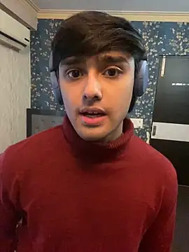 Snapshot of sunny49477 chatting on January 2025 08:14:02 AM sunny49477 online show from January 2025 08:14:02 AM