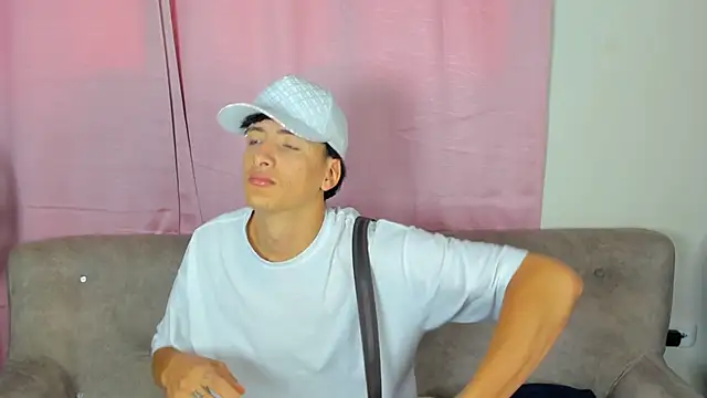 two milkyway online show from January 2025 01:07:01 PM