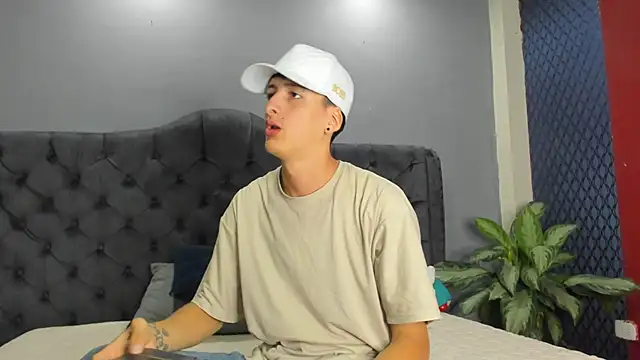 two milkyway online show from March 2025 12:08:01 AM