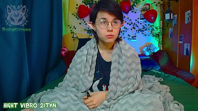 TrickyKitsune online show from March 2026 09:34:02 AM