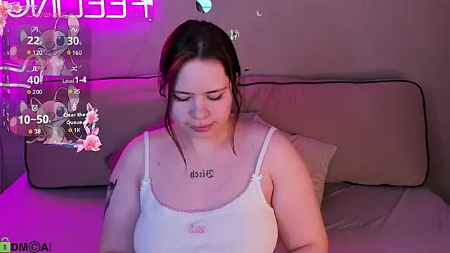 EricaElliott online show from November 2025 01:06:02 AM