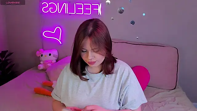 Snapshot of EricaElliott chatting on May 2026 09:25:01 AM EricaElliott online show from May 2026 09:25:01 AM