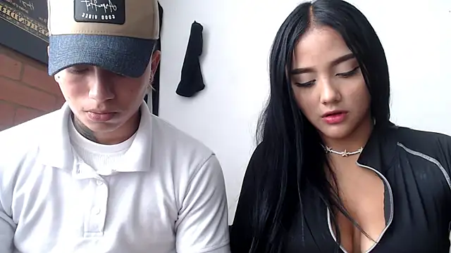 Snapshot of Thiago_x_Sahara chatting on January 2025 06:02:02 PM Thiago x Sahara online show from January 2025 06:02:02 PM