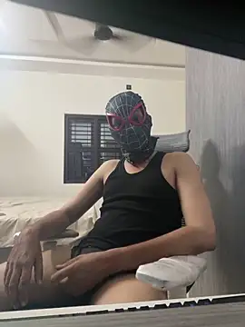 Snapshot of thewhitedickboyx1 chatting on January 2025 05:15:02 PM thewhitedickboyx1 online show from January 2025 05:15:02 PM