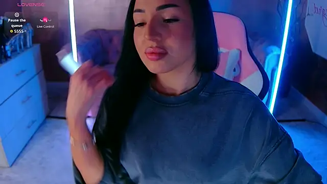 Snapshot of evanew_ chatting on September 2025 04:34:01 PM evanew online show from September 2025 04:34:01 PM