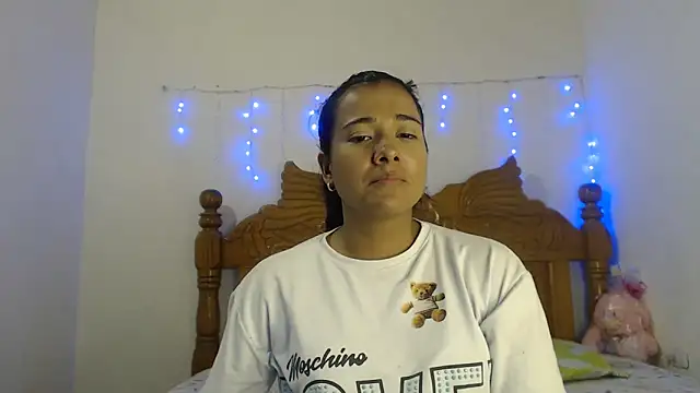 Coral0403 online show from February 2025 11:09:01 PM