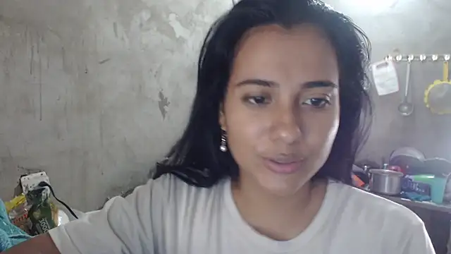 Coral0403 online show from October 2025 03:11:01 PM