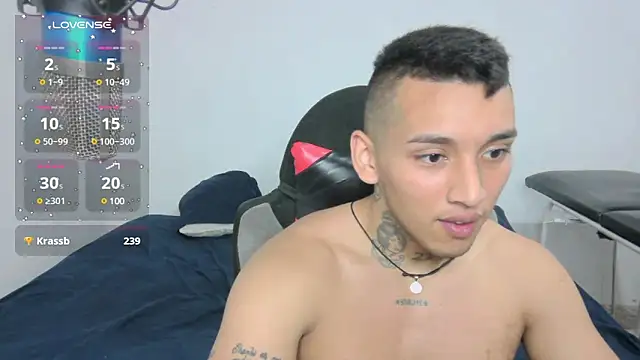 Snapshot of David_Adams2003 chatting on February 2025 10:04:02 PM David Adams2003 online show from February 2025 10:04:02 PM