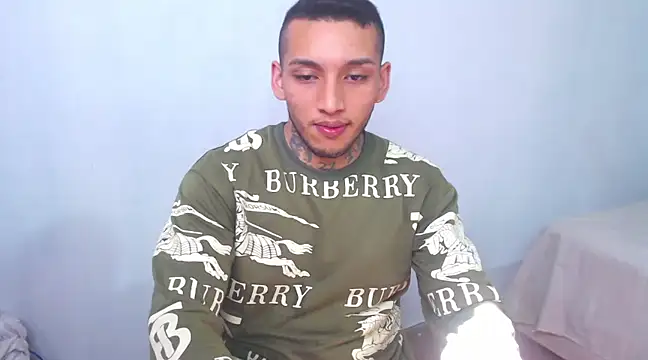 Snapshot of David_Adams2003 chatting on March 2025 08:00:02 PM David Adams2003 online show from March 2025 08:00:02 PM