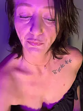 AlessasRoom online show from March 2026 10:49:01 PM