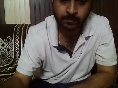 Snapshot of indihotguy chatting on April 2026 10:11:02 PM indihotguy online show from April 2026 10:11:02 PM