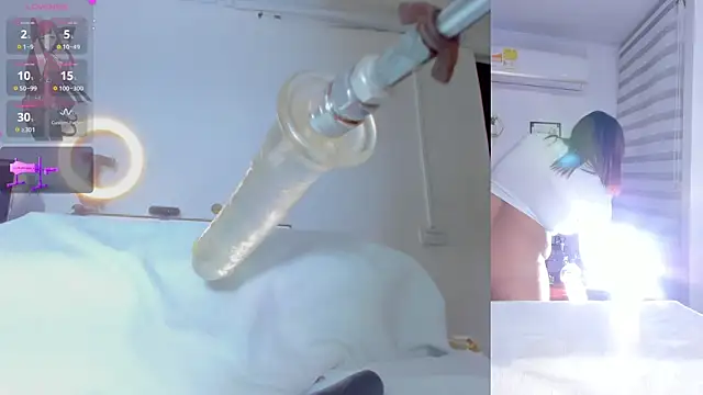 Maria Jones  online show from December 2025 01:21:02 AM