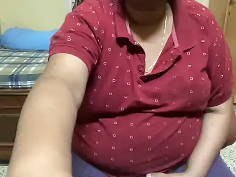 FatIndianBoy online show from January 2025 05:58:01 PM