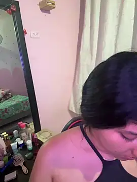 emmariders2 online show from November 2025 10:52:02 PM