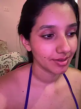 Snapshot of emmariders2 chatting on February 2026 06:35:02 PM emmariders2 online show from February 2026 06:35:02 PM