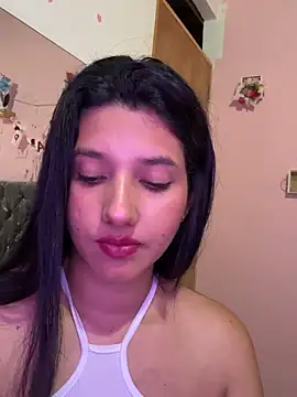 Snapshot of emmariders2 chatting on March 2026 01:37:02 PM emmariders2 online show from March 2026 01:37:02 PM