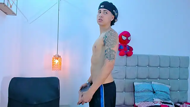 Br4ndxpimm online show from March 2026 06:14:02 PM