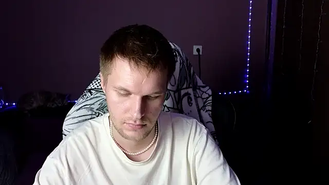 Leonnextdoor online show from January 2025 11:34:02 AM