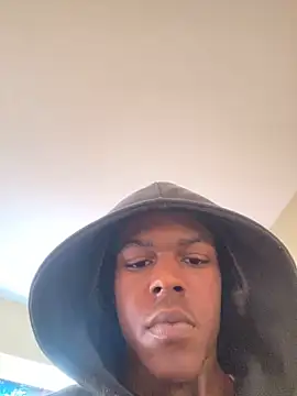 Snapshot of Knowdaboy chatting on February 2025 07:16:01 PM Knowdaboy online show from February 2025 07:16:01 PM