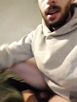 Snapshot of Levi_Latino chatting on September 2025 05:25:01 PM Levi Latino online show from September 2025 05:25:01 PM