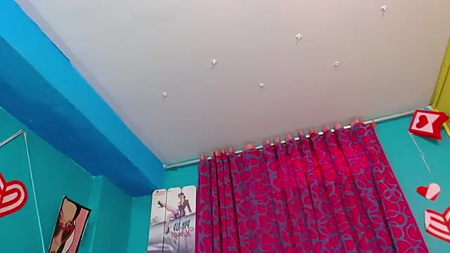 valerie mase online show from October 2025 06:52:02 PM