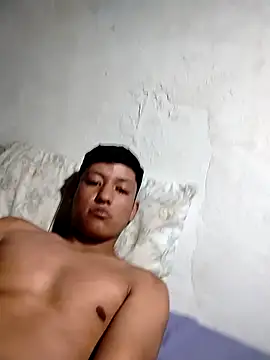 Snapshot of MartzJJ chatting on September 2025 07:58:01 PM MartzJJ online show from September 2025 07:58:01 PM