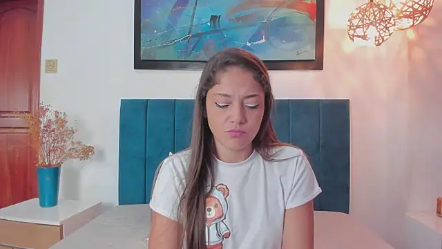 EloiseQuinn online show from October 2025 01:52:01 PM