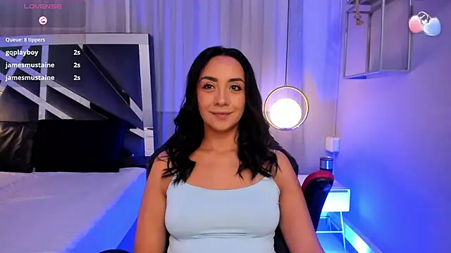 MAGIC AURORAA online show from February 2025 12:06:02 PM