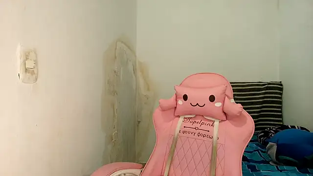 Miss noah18 online show from February 2026 09:58:01 PM