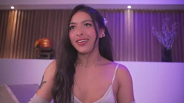 Snapshot of Camila_dupont chatting on June 2026 03:57:01 AM Camila dupont online show from June 2026 03:57:01 AM