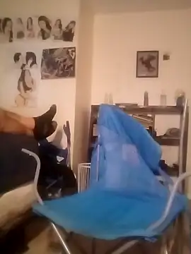 k1oudE online show from November 2025 03:57:01 PM